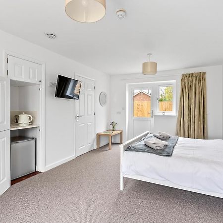 Number 5 - Lytton Tree Lodge, Reydon, Southwold Buitenkant foto